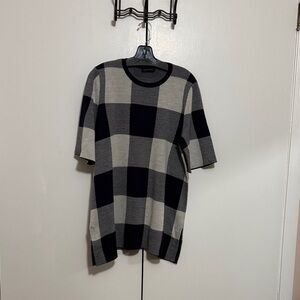 Ann Taylor women’s Blue and Gray Checkered short sleeve sweater.